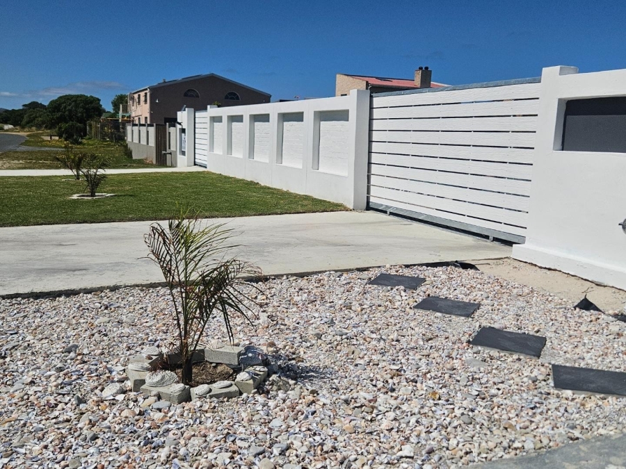 0 Bedroom Property for Sale in Pearly Beach Western Cape